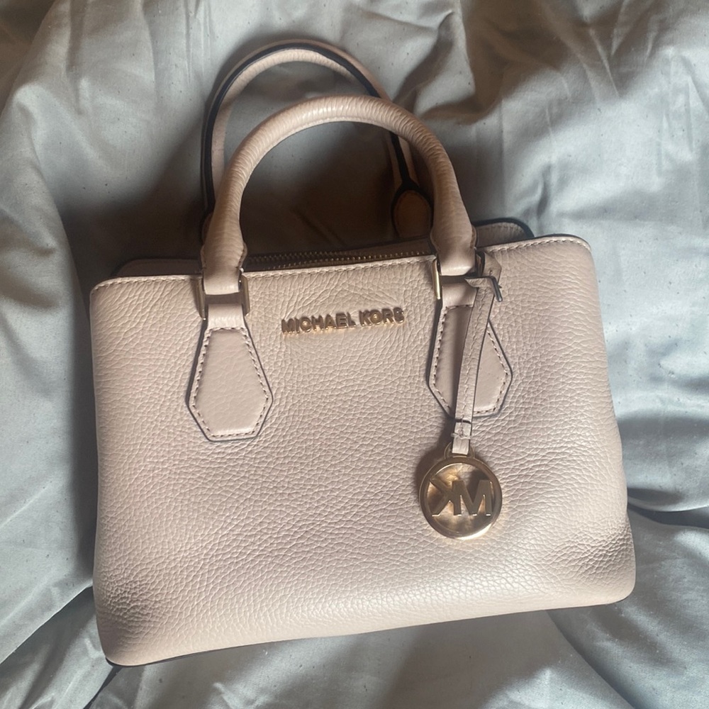 Authentic Michael Kors bag light pink
